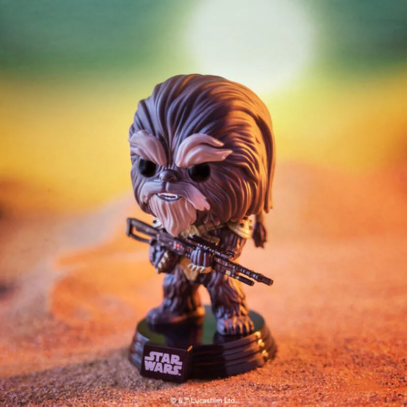 Funko Pop! Krrsantan #581 — Fotoja e prodhuesit tregon të njëjtin version pa veshje flocked.