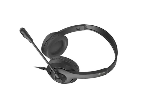 A4Tech FH-100 analogue headset — Krahu lejon pozicionimin e mikrofonit më pranë gojës.