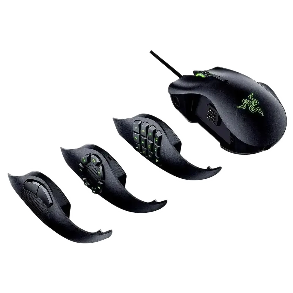 Razer Naga Trinity — Three included side panels offer different thumb-button layouts.